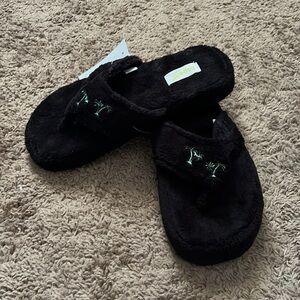 Capellini New York black palm tree ultra plush flip flops